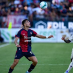 Obert si mohol pripisat asistenciu Cagliari remizovalo s Fiorentinou Como zacalo vo velkom style
