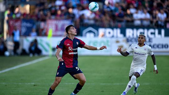 Obert si mohol pripisat asistenciu Cagliari remizovalo s Fiorentinou Como zacalo vo velkom style