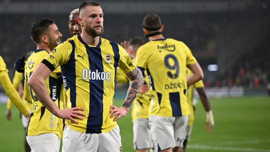 Skriniar si splnil ulohu dokonale Fenerbahce vsak nema pred odvetou najlepsiu poziciu Premozitel Slovana si udrzal sancu na postup
