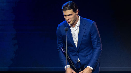 Spurny postoj mladej hviezdy pokracuje Slafkovsky by si to v Montreale nedovolil