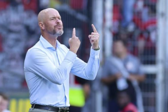 Extremne rychly vyhadzov Kouc Manchestru United prepusteny po troch kolach