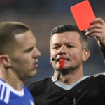 Futbalovy skandal v nizsej sutazi Trener skrtil rozhodcu policia zasahovala