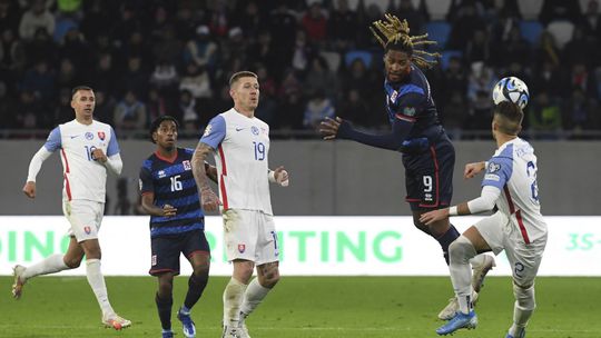 Kucka chcel jedneho napalit Gerson Slovakov nepotrapi nevydarena posila belasich nahnevala ludi aj ministra