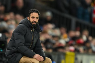 Nikto Ani papez to nedokaze zmenit Tvrdohlavy Amorim rokoval s vedenim Manchestru United