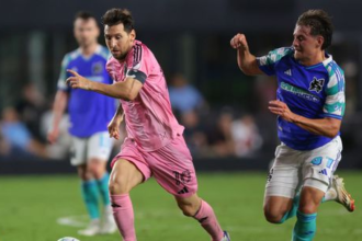 Rusnak iba skorigoval vysledok Messi hrdinom revansu