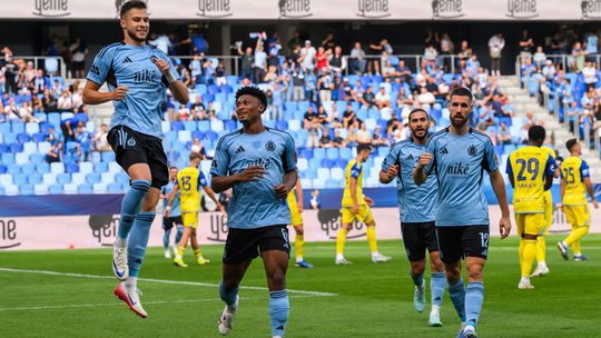 Spartak na kolenach DAC vyskolil lidra z Trnavy Slovan stratil dvojgolove vedenie hetrik Kucharevica