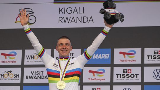 Striebornemu dal 75 sekund Evenepoel ziskal zlato na MS