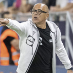 Tento vecer patri vsetkym Slovakom prinesieme im radost usmieval sa Calzona Co odkazal kritikom