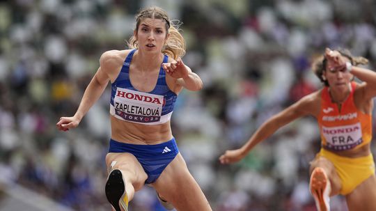 Vyborna sprava z MS Zapletalova a Ledecka postupili do semifinale 400 m prekazok