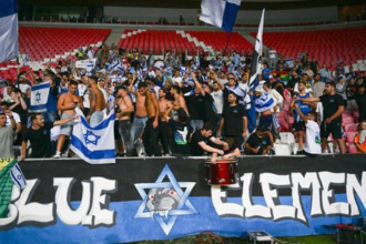 Zidia biju na poplach UEFA by mohla vylucit Izrael