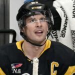 Historicky vecer fenomenalneho Crosbyho Veteran dosiahol milnik ako deviaty hrac NHL