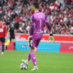 Mbappe Haaland Kane a Greif Slovak v elitnom zozname hracov