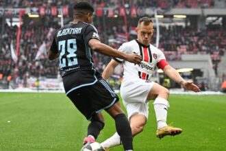 Pozor simulant Ked to spravi nas hrac je to sikovnost ked super je to hanba Nejdeme v tom vsetci