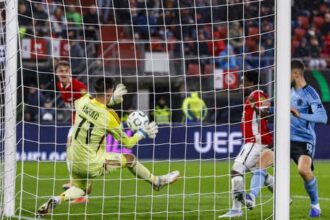 Slovan bol neskodny a vyzleceny do naha