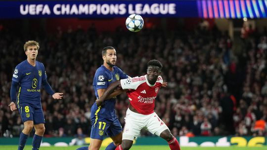 Vybuch Atletica Arsenal v 2 polcase prevalcoval obranu s Hanckom PSG vycinalo v Leverkusene vecer hanby prezil aj Neapol