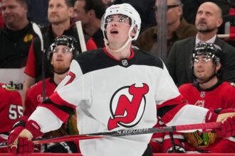 Bol to rozpravkovy vecer Nemec sa tesil Slovak stanovili novy rekord NHL