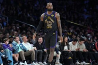 Je spat LeBron James prekonal rekord Vincea Cartera