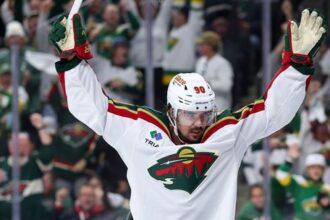 Kontroverzny gol v predlzeni NHL platil