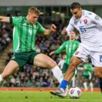 Prehra pred vypredanym Tehelnym polom a triumf na snehu To sme my Slovaci Proti Severnym Irom treba srdce a drinu