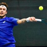 Skaza domacich tenistov na Slovak Open Molcan konci na rakete kvalifikanta vypadli aj vsetci deblisti