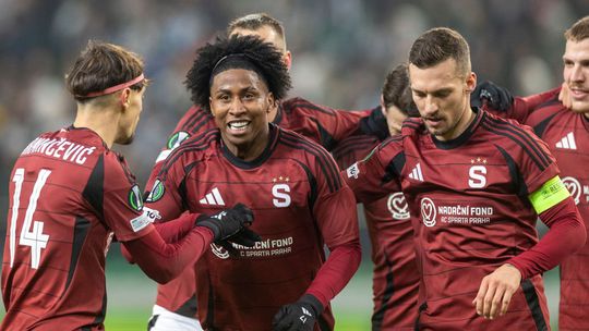 Strasburg lupil v Londyne Olomouc vyhral druhykrat v rade Haraslin so Spartou maju na dosah poharovu jar