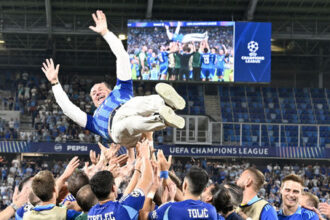 Weiss si vazi Kmotrika inak by povedal co sa deje