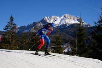 Fiasko pre slovensky biatlon Zeny v stihacke na chvoste muzi stiahnuti z trate