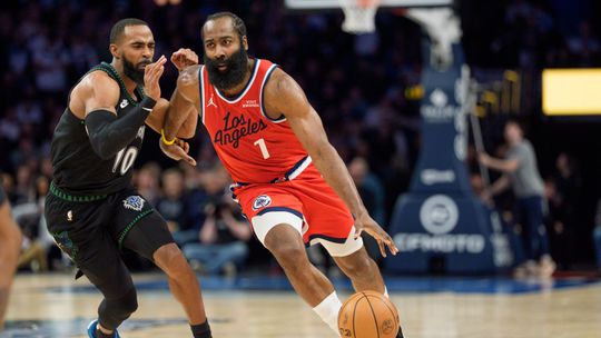Harden prezil historicky vecer pokazil mu ho vysledok Clippers Durant dosiahol vyznamny milnik