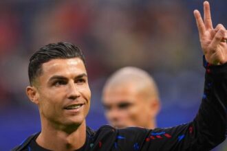 Mal by za to pat bytov v Petrzalke Ronaldo ukazal unikatne hodinky vyrobili ich len 18