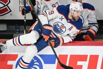 Nemci maju prveho hraca s tisic bodmi v NHL