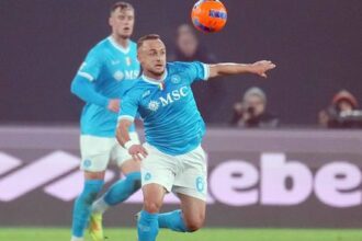 Nepomohol ani Lobotka v zostave Neapol prekvapivo stratil body v Udinese