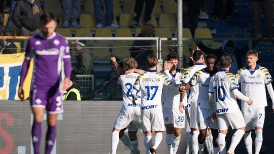 Obert naskakoval z lavicky pomohol udrzat obrat v Turine upadok Fiorentiny pokracuje