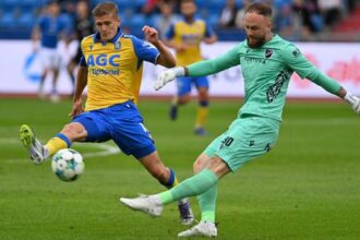 Ostrava uz nie je posledna prispel brankar Holec