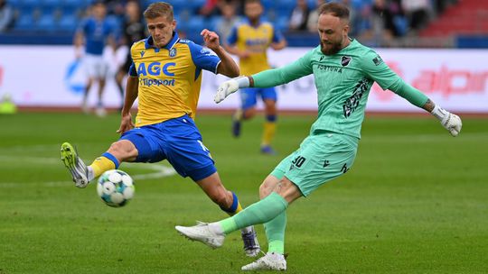 Ostrava uz nie je posledna prispel brankar Holec