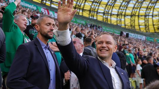 Polsky prezident Nawrocki sa zapojil do bitky ultras