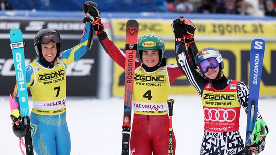 Robinsonova prisla o vikendove double Rakusanka zisk vyuzila Podium opat bez Shiffrinovej