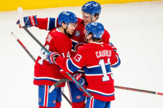 Slafkovskemu prestup do druhej lajny pomohol Chvali ho znamy novinar Dvorsky s dalsou asistenciou