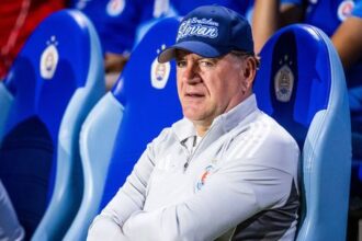 Tam sa styria usmievali po zapase skoro infarkt Goly z autu To sa nestava ani v materskej skole hneval sa Weiss