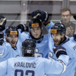 Slovan premenil slager v Trencine na exhibiciu Takac bol vsade V suboji majstra proti novacikovi sa tesil favorit