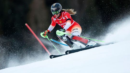 Velka drama v Kranjskej Gore Shiffrinova skoncila double pre Rastovu