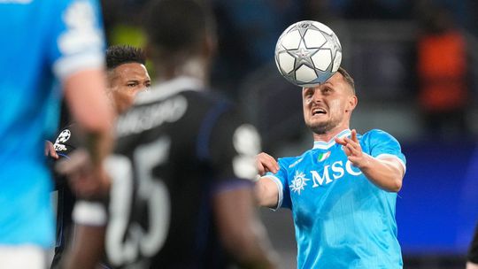 Velky smutok v Neapole Real Madrid sa nedostal do top osmicky Cesky majster ostal bez vitazstva