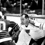 Zomrel Mr Goalie Legendu NHL preslavila fotografia a seria