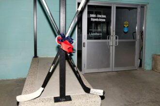 Kanadou otriasla tragicka smrt mladych hokejistov V Calgary smutila cela arena