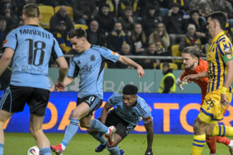 Nasiel sa domaci mladik ktory konecne prerazi v Slovane Weiss hrdinu slagra chvalil aj otcovsky pokarhal