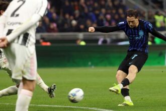 Prestrelka v slagri talianskej Serie A Inter rozhodol duel s Juventusom v nadstavenom case