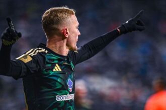 Slovensky kanonier Bobcek je v kurze Poliaci v tomto prestupovom obdobi odmietli velke miliony