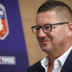 Sokujuce Majitel slovenskeho hokejoveho klubu skocil za mrezami Je podozrivy z ublizenia na zdravi a vydierania