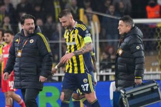 Zle spravy pred slovenskym bojom o ms Velky problem trener potvrdil obavy ohladom Skriniara