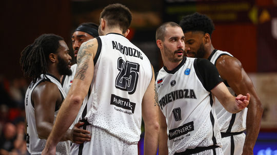 stvrta prehra v druhej faze sutaze prievidzania na palubovke superfavorita nemali sancu