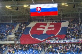 Bud sa Slovci v Bratislave cti ako hosti Z Kosova prichdzaj okujce sprvy SFZ na to reaguje